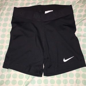 ❄️4/$45❄️NWOT Nike spandex compression shorts